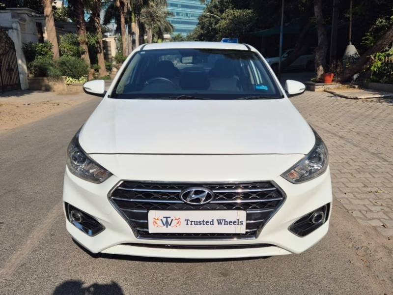 Hyundai Verna VTVT SX 1.6