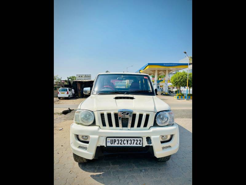Mahindra Scorpio VLX 2WD AT BS III