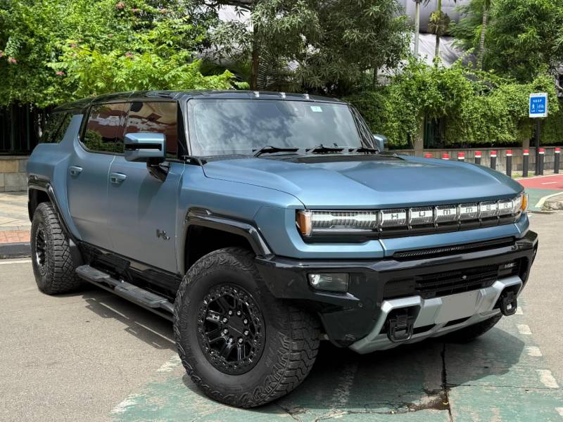 Hummer EV 3X Omega Edition