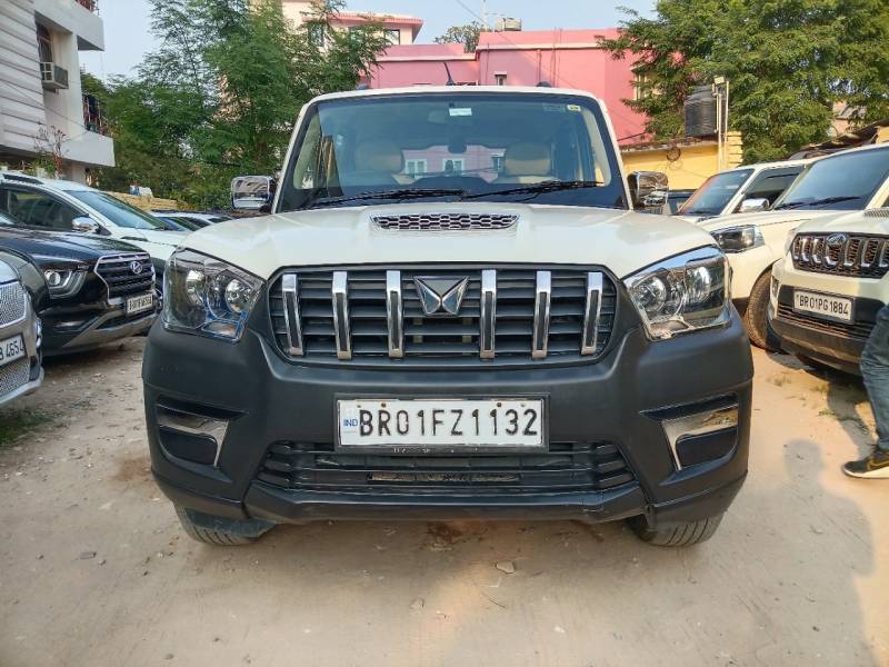 Mahindra Scorpio Classic S MT 7STR