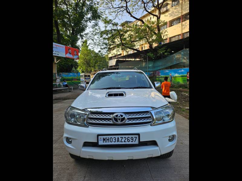 Toyota Fortuner 3.0 MT
