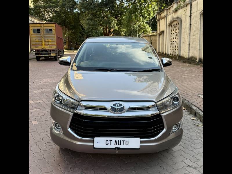 Toyota Innova Crysta 2.8 ZX AT 7 STR