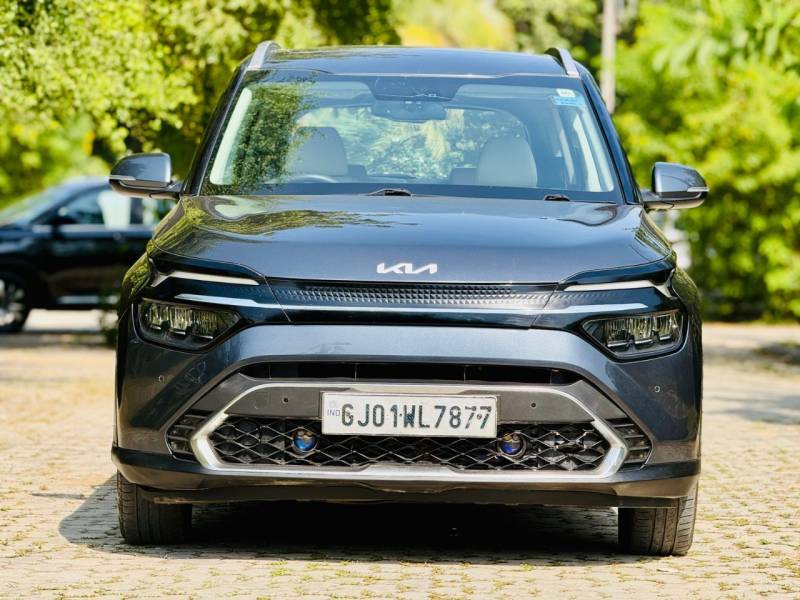 Kia Carens Luxury Plus 1.5 Diesel 7 STR