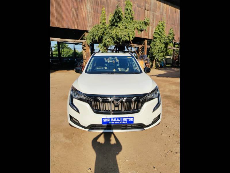 Mahindra XUV700 AX 3 Diesel MT 7 STR