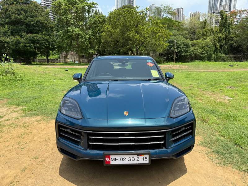 Porsche Cayenne Base