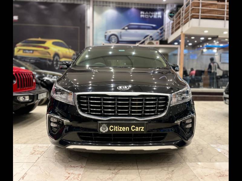 Kia Carnival Limousine 7 STR