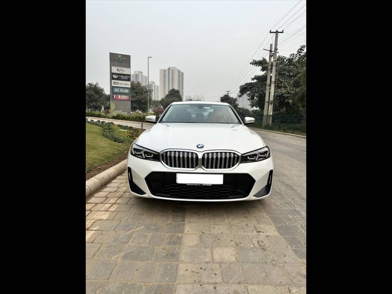 BMW 3 Series Gran Limousine 330Li M Sport First Edition