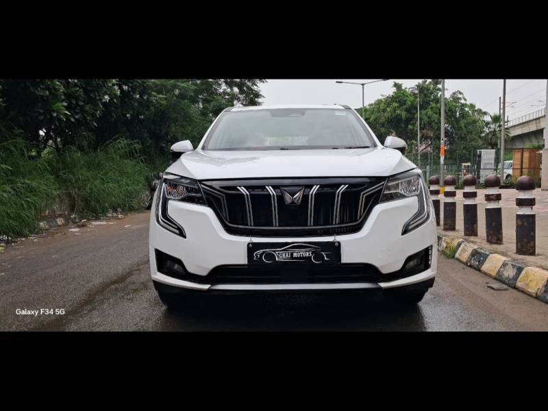 Mahindra XUV700 AX7 Luxury Pack Diesel AT 7 STR