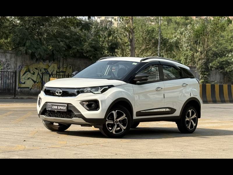 Tata Nexon XM (S) Diesel