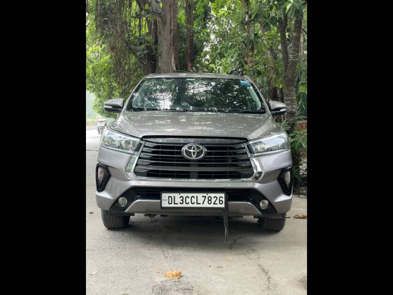 Toyota Innova Crysta 2.7 GX 7 STR