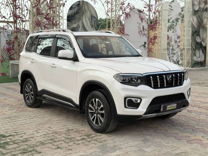 Mahindra Scorpio-N Z8 Select Diesel AT 2WD