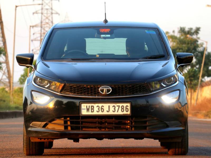 Tata Altroz XZ Plus Petrol Dark Edition