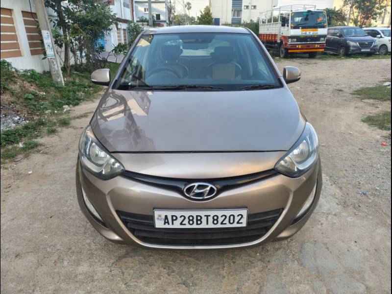 Hyundai i20 Sportz 1.4 CRDI