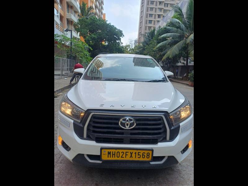 Toyota Innova Crysta 2.4 GX 7 STR