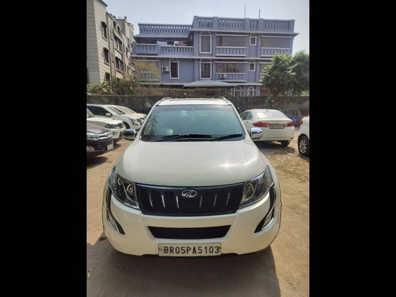 Mahindra XUV500 W10 1.99
