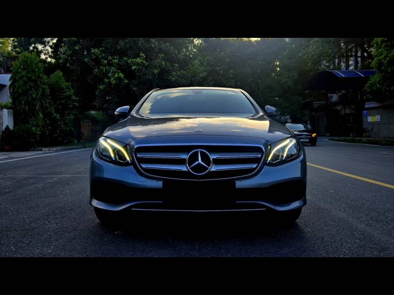 Mercedes Benz E Class E 200