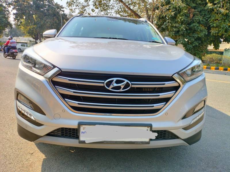 Hyundai Tucson 2WD AT GLS Diesel
