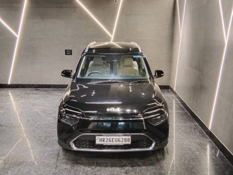 Kia Carens Luxury Plus 1.4 Petrol DCT 6 STR