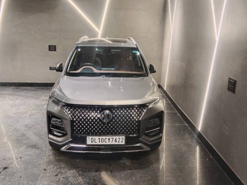 Morris Garage Hector Plus Sharp Pro 1.5 Petrol Turbo CVT 7 STR