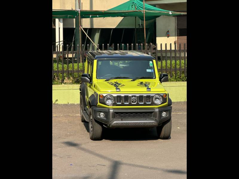 Maruti Suzuki Jimny Alpha MT Dual Tone