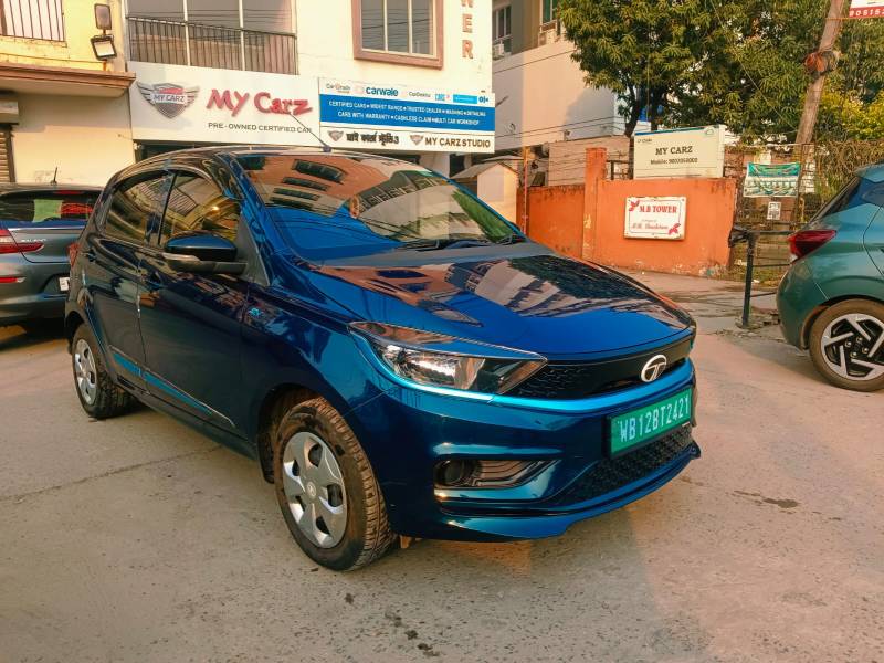 Tata Tiago EV XT Medium Range