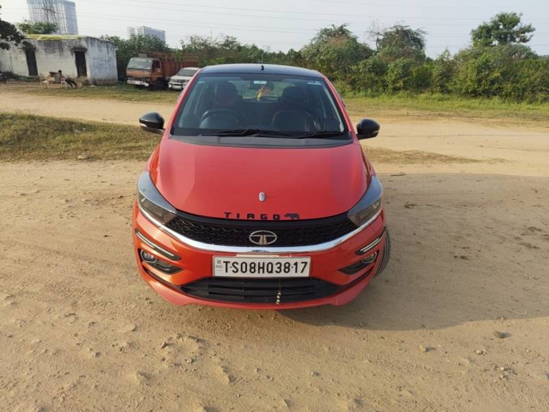 Tata Tiago Revotron XZA Plus