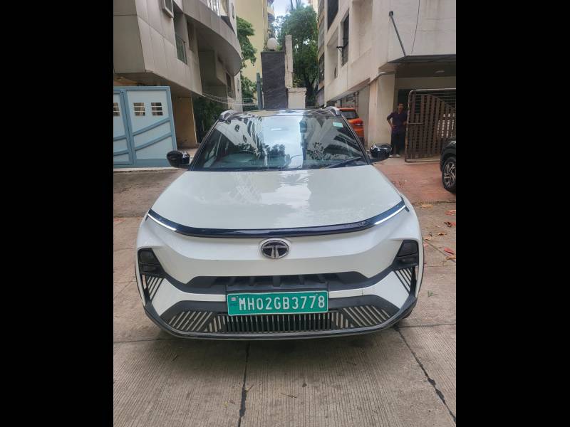 Tata Nexon EV Fearless Medium Range