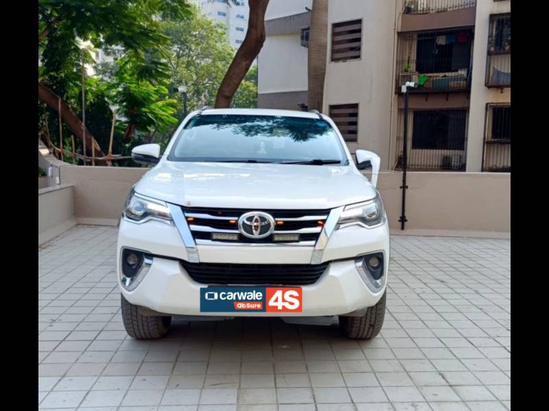 Toyota Fortuner 3.0 4x4 AT