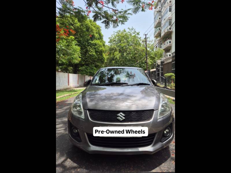 Maruti Suzuki Swift VXi