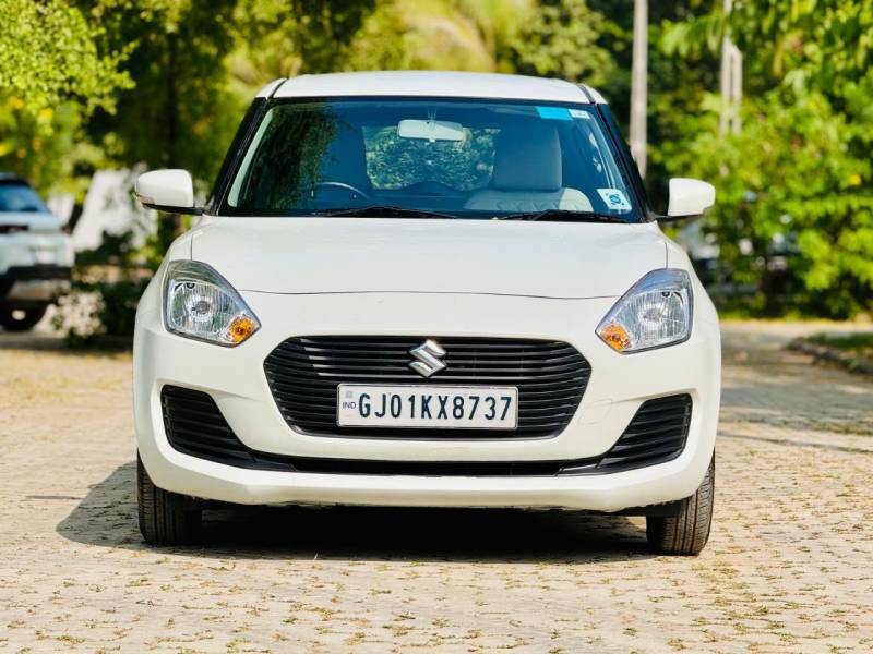 Maruti Suzuki Swift VXi AMT