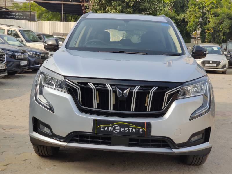 Mahindra XUV700 AX 3 Petrol AT 5 STR