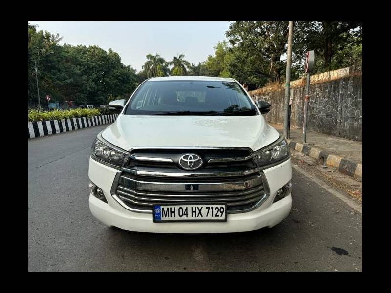 Toyota Innova Crysta 2.8 GX AT 8 STR