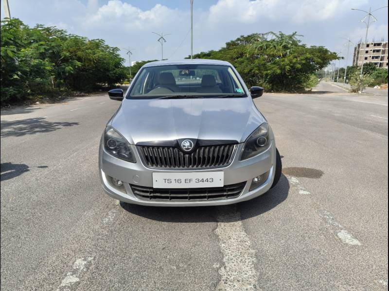 Skoda Rapid 1.5 TDI CR Elegance AT