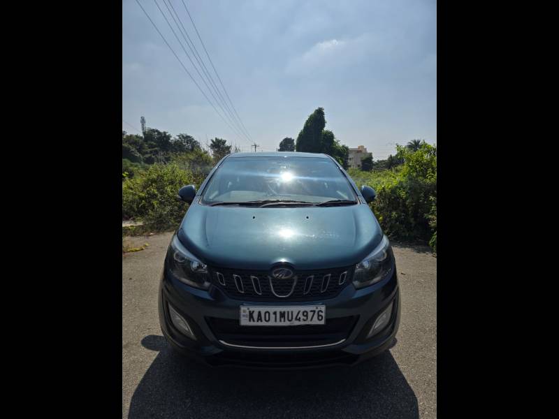 Mahindra Marazzo M8 7 STR