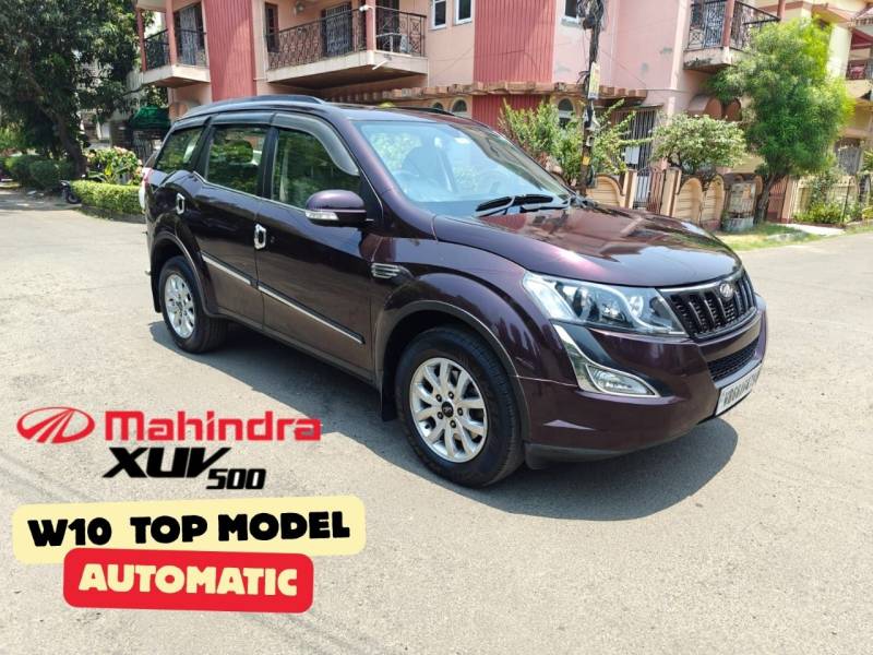 Mahindra XUV500 W10 AWD AT