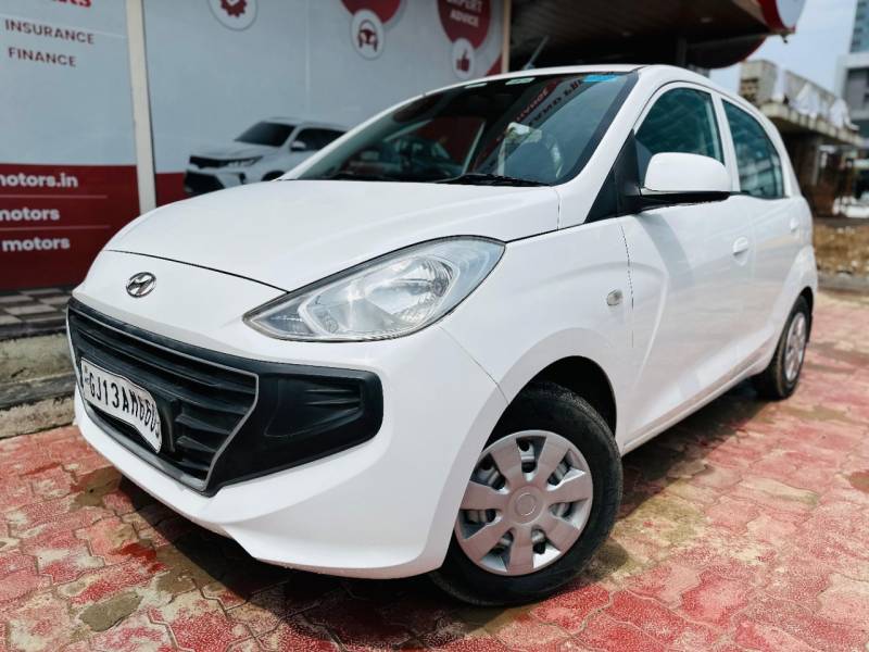 Hyundai Santro Magna AMT