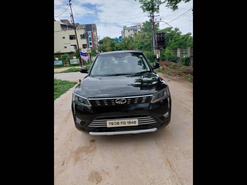 Mahindra XUV 300 W8 (O) 1.5 Diesel