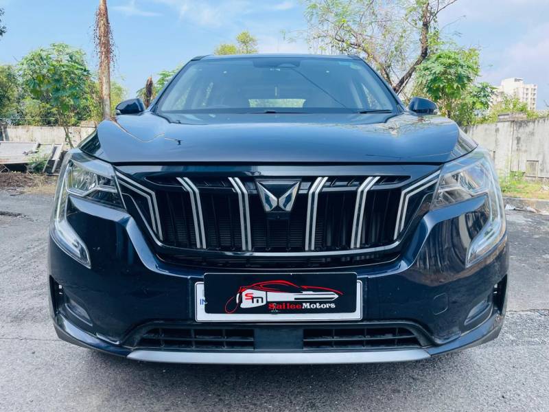 Mahindra XUV700 AX7 Luxury Pack Diesel AT 7 STR