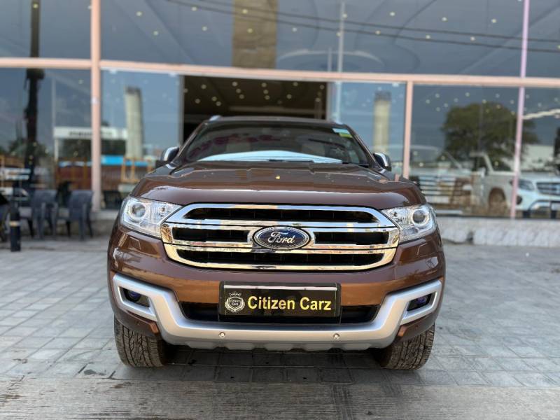 Ford Endeavour Titanium 3.2 4x4 AT