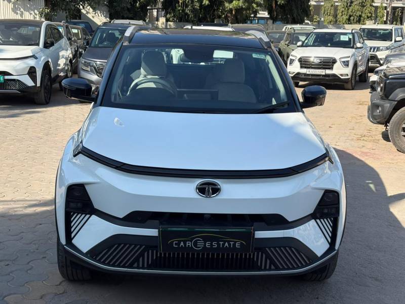 Tata Nexon EV Empowered Plus 45