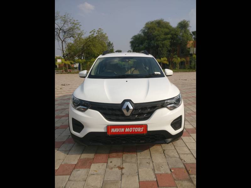 Renault Triber RXE