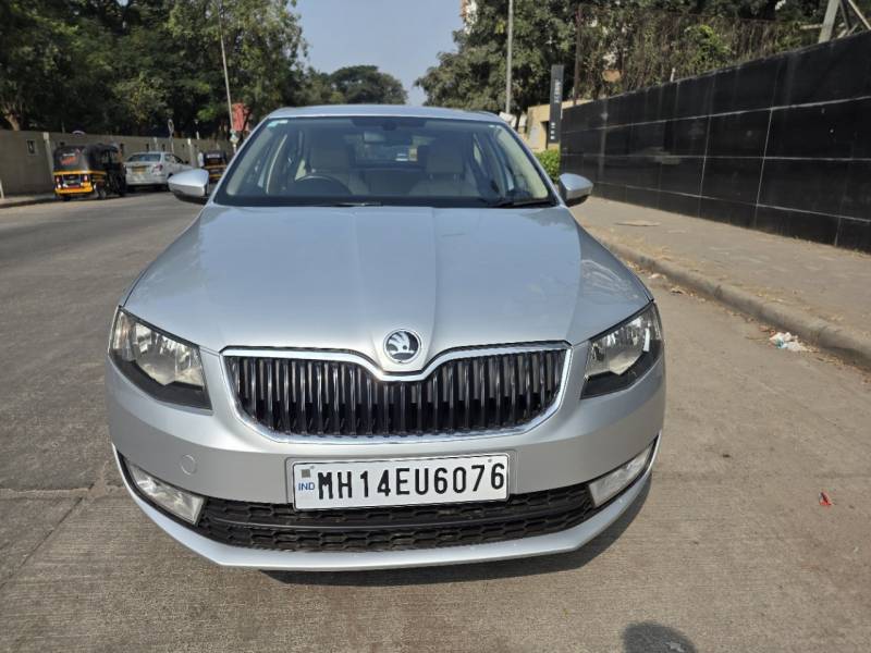 Skoda Octavia Ambition 2.0 TDI CR AT (Diesel)