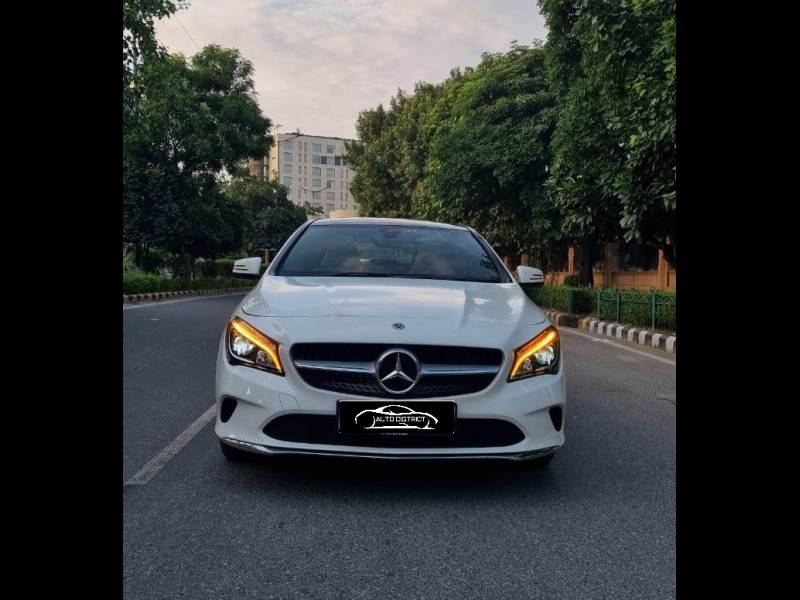 Mercedes Benz CLA Class 200 Sport