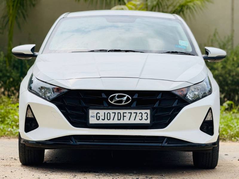 Hyundai i20 Sportz 1.2 IVT