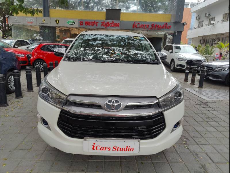 Toyota Innova Crysta 2.4 ZX AT 7 STR