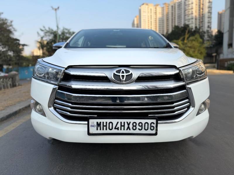 Toyota Innova Crysta 2.8 ZX AT 7 STR