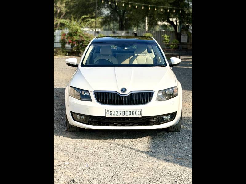Skoda Octavia Ambition 2.0 TDI CR (Diesel)