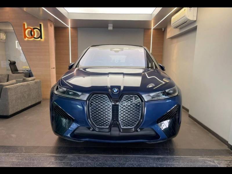 BMW iX xDrive 40