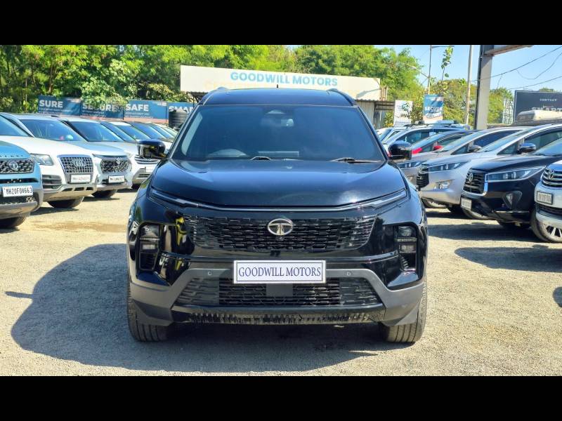 Tata Safari Accomplished Plus 6 STR Dark Edition AT