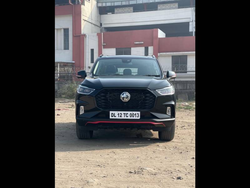 Morris Garage Gloster Blackstorm 6 STR 2.0 Turbo 2WD